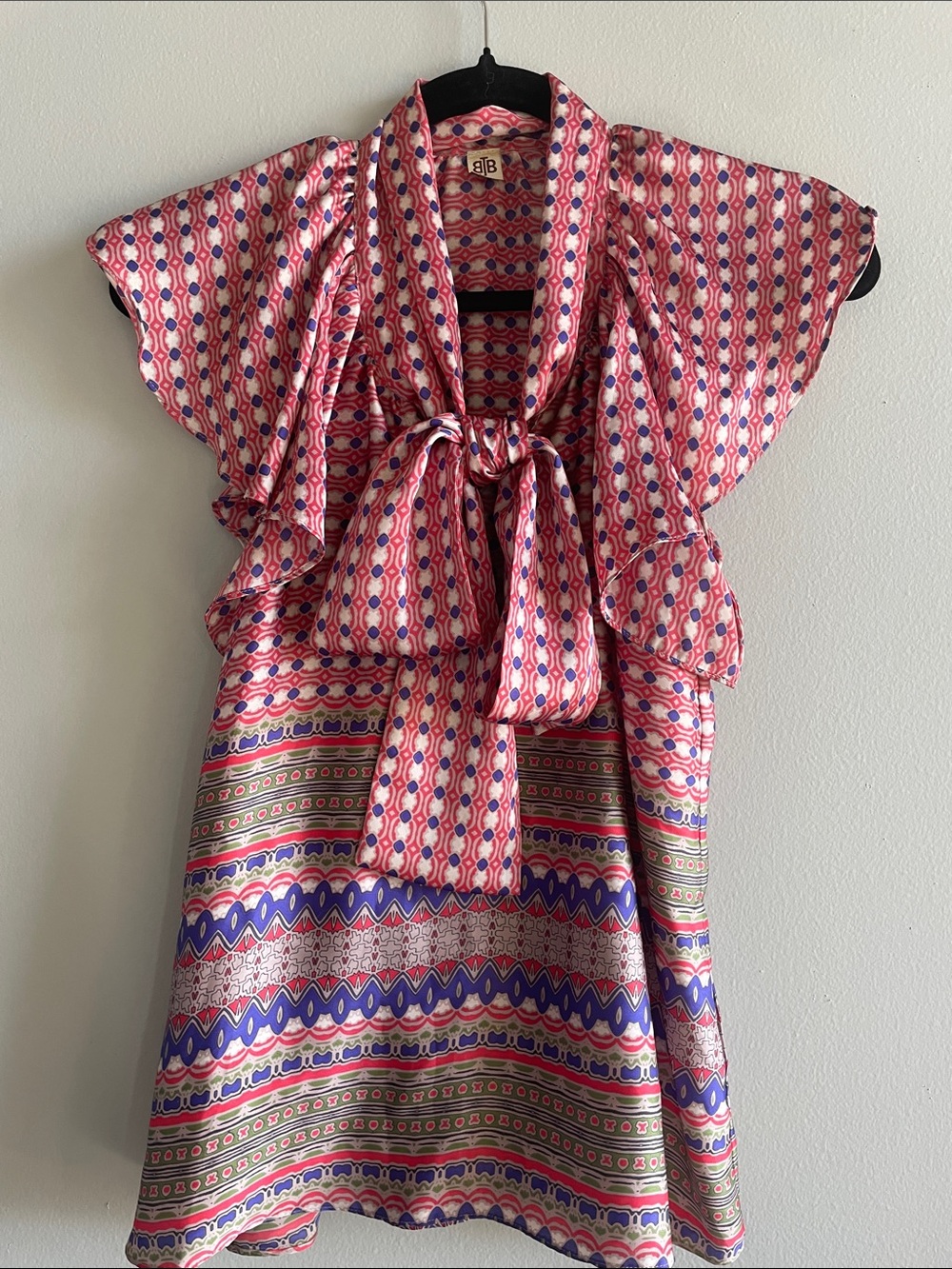 Patterned Tie-Neck Flutter Sleeve Blouse
